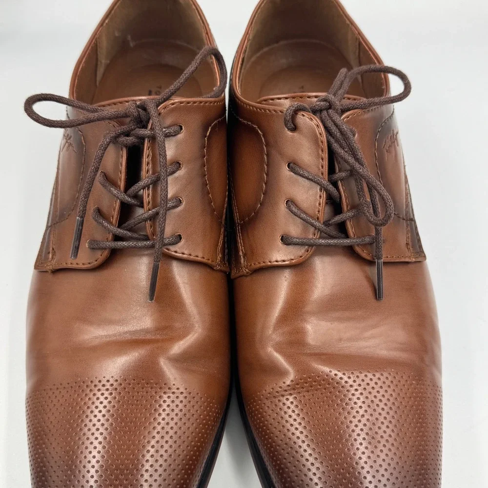 Tommy Hilfiger Shory Dress Shoes Mens 10 Brown Perforated‎ Cap Toe Derby TMSHORY